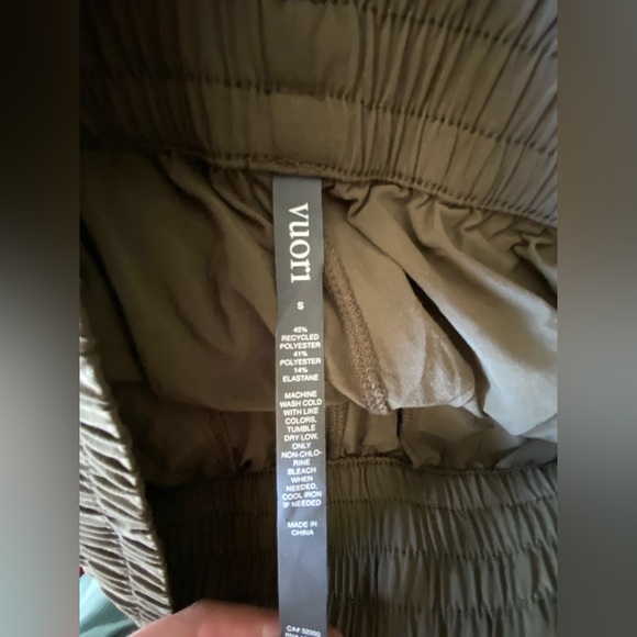 VUORI ••SOLD OUT•• Villa Wide Leg Pants Long In Color Green Size Small - Picture 10 of 12